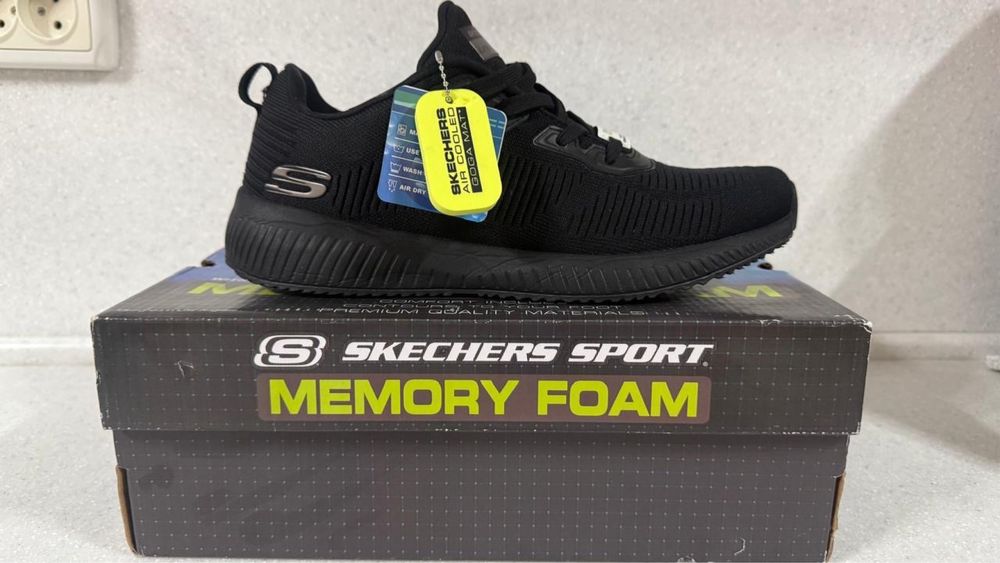 Оригинальные кроссовки sketchers