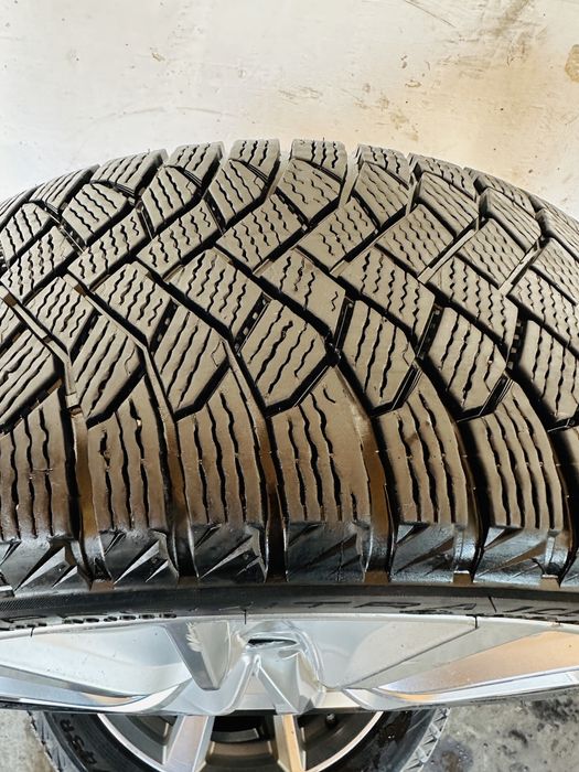 Тойота лексус оригинал