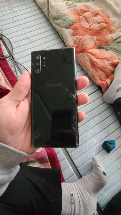 Samsung Not 10 +