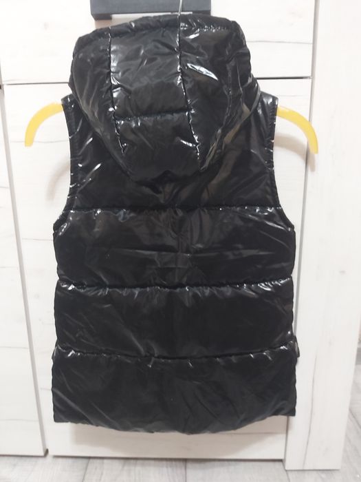 Vesta fetițe Reserved mărimea 116 purtata o singura data
