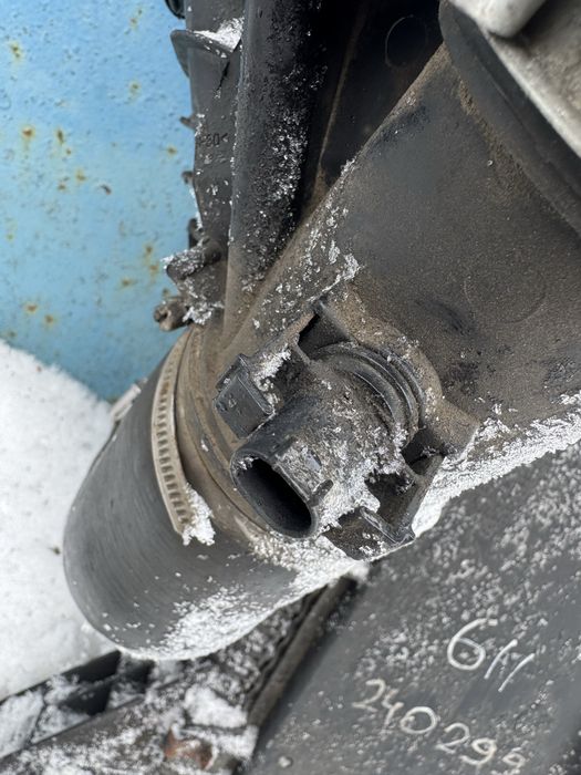 Радиатор mercedes sprinter om612