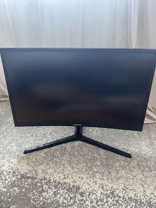Monitor Gaming Samsung Curbat 24 inch