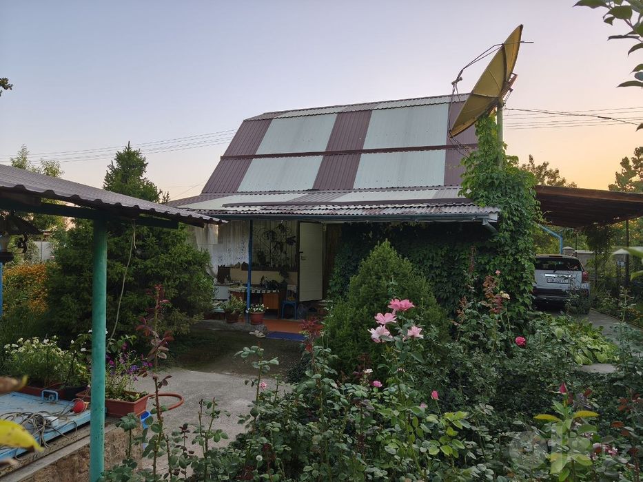 Продаётся своя дача 10 соток в Паркентском районе