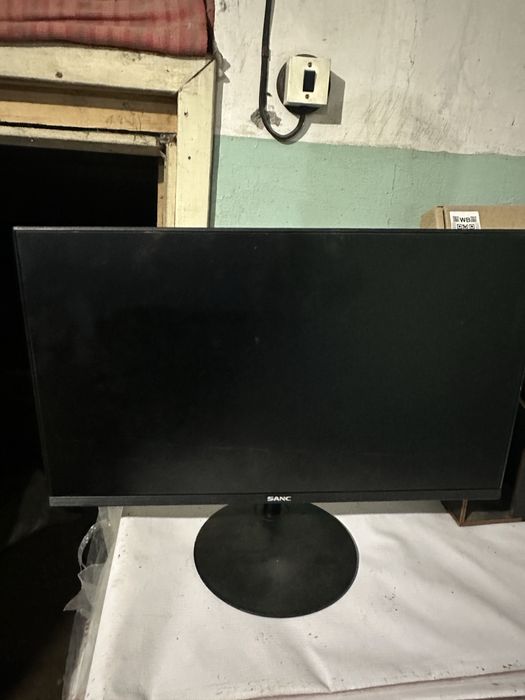 Монитор SANC MODEL NO.: M2235WA