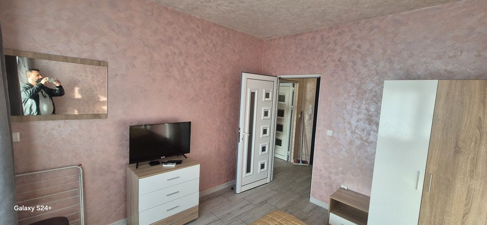 Дава се под наем апартамент