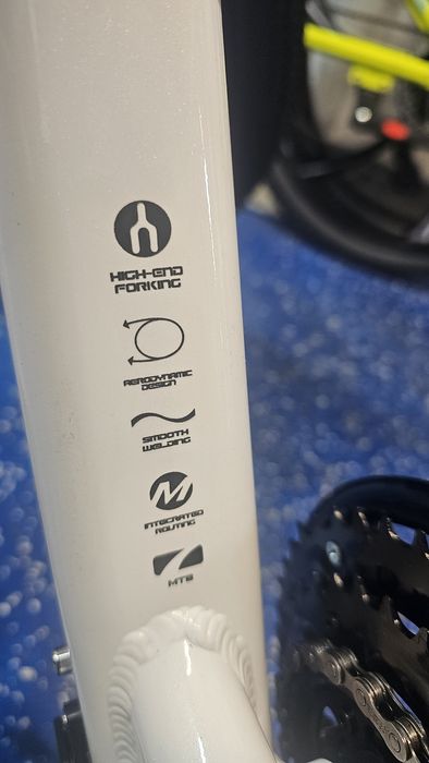 Bicicleta electrica 27.5 full suspensie