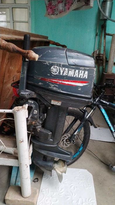 YAMAHA 25 тали матор сотилади