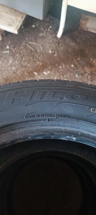 Продам комплект резины