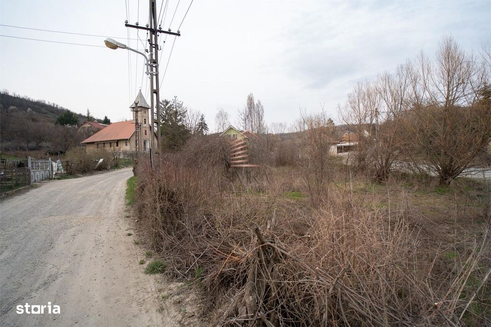 Teren intravilan de 900 mp, Podgoria