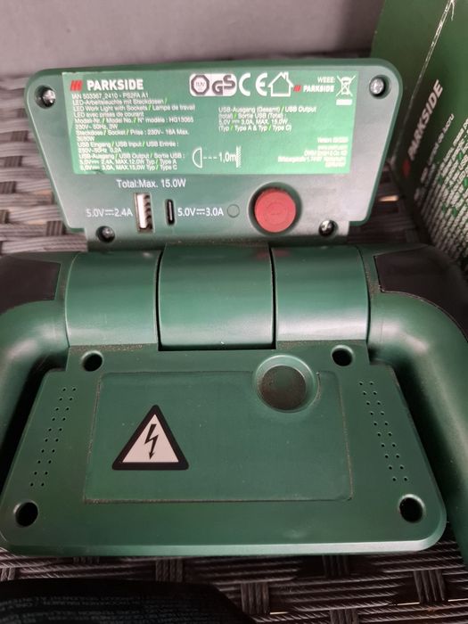 Lampa proiector led cu priză