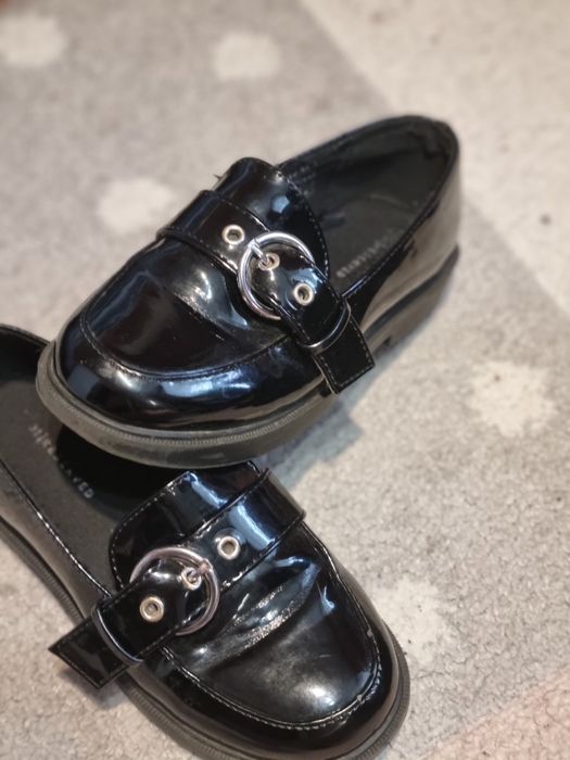 Mocasini reseverd  mărimea 31