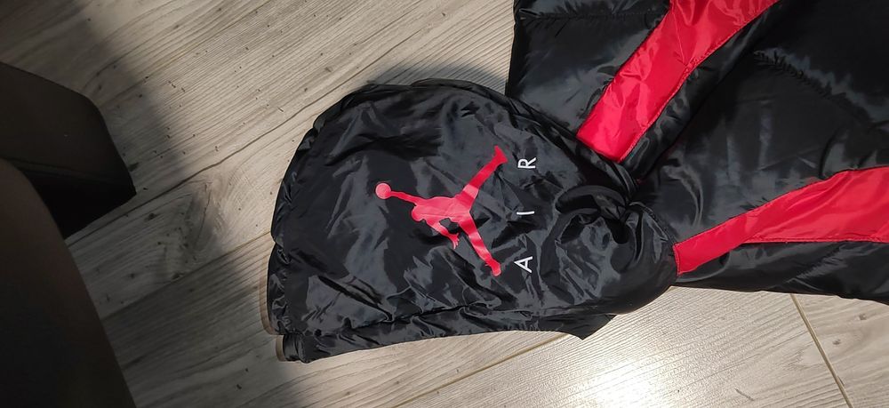 Nike Jordan детско яке , размер М