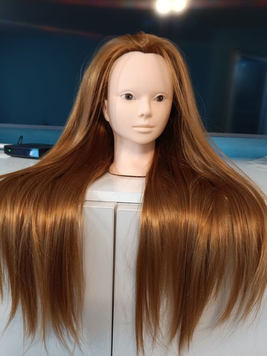 100% ЕСТЕСТВЕНА Тренировъчна YAKI глава за грим и прически със стойка