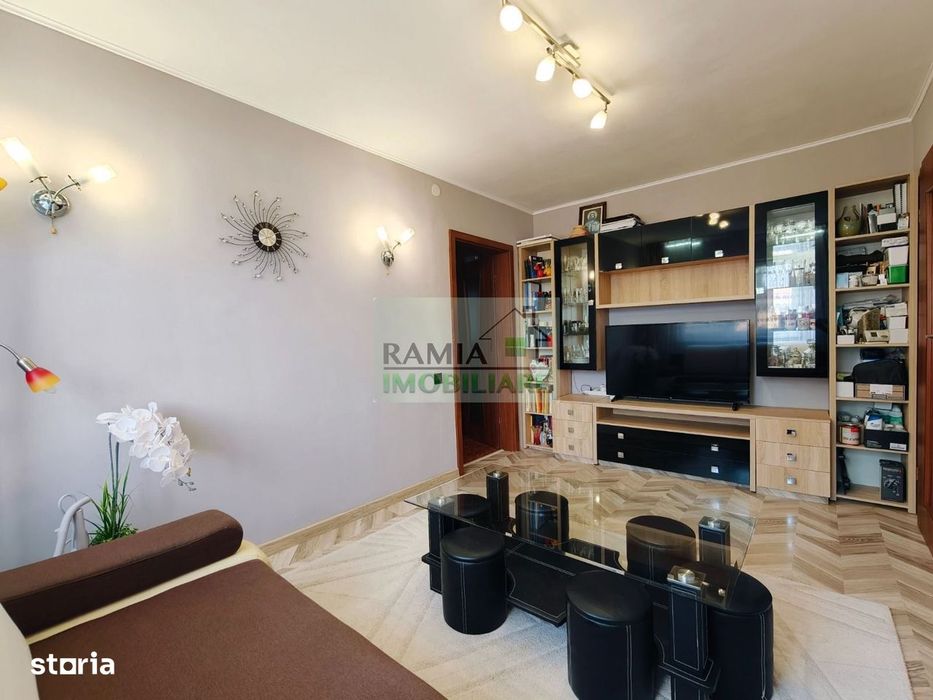 Apartament 3 camere, Cartierul Florilor, Boxă și parcare