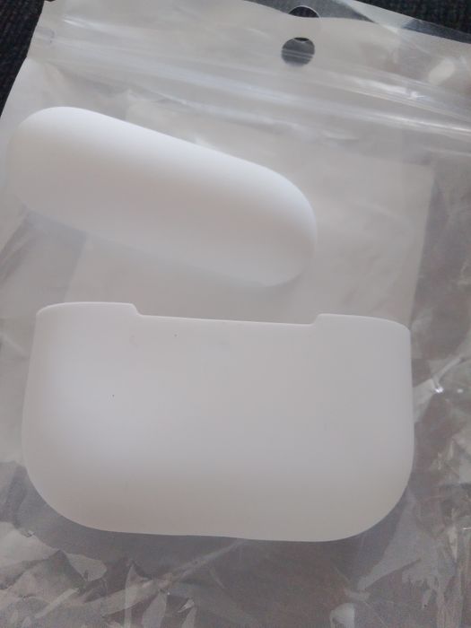 Чехол для AirPods