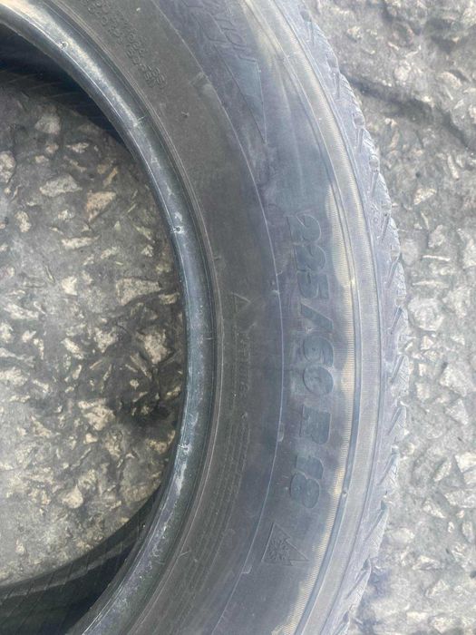 4 броя зимни гуми Michelin 225/60 R18 Dot 1317 ном 60