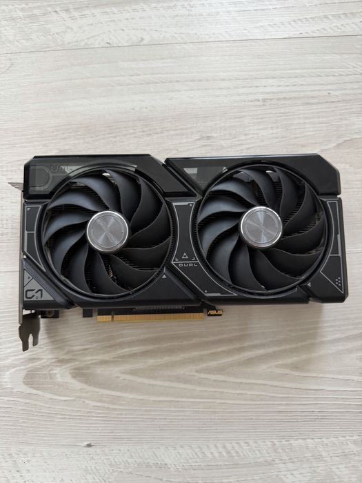 Placa video RTX 4060 ti 8gb asus