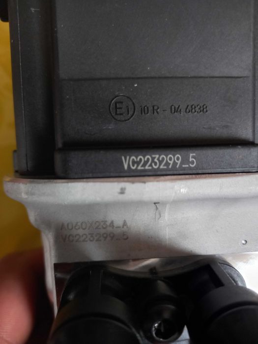 Vând pompă adblue Daf 105 E6