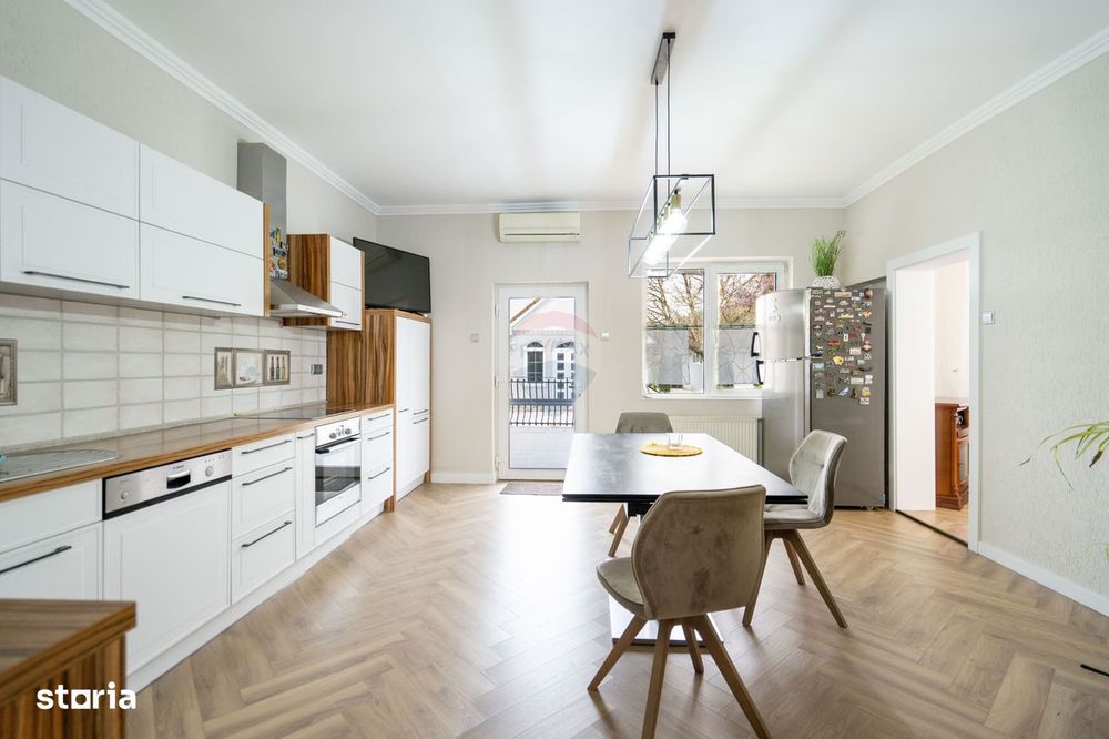 De vânzare casă cu 5 camere, ready to move.  în zona Oncea