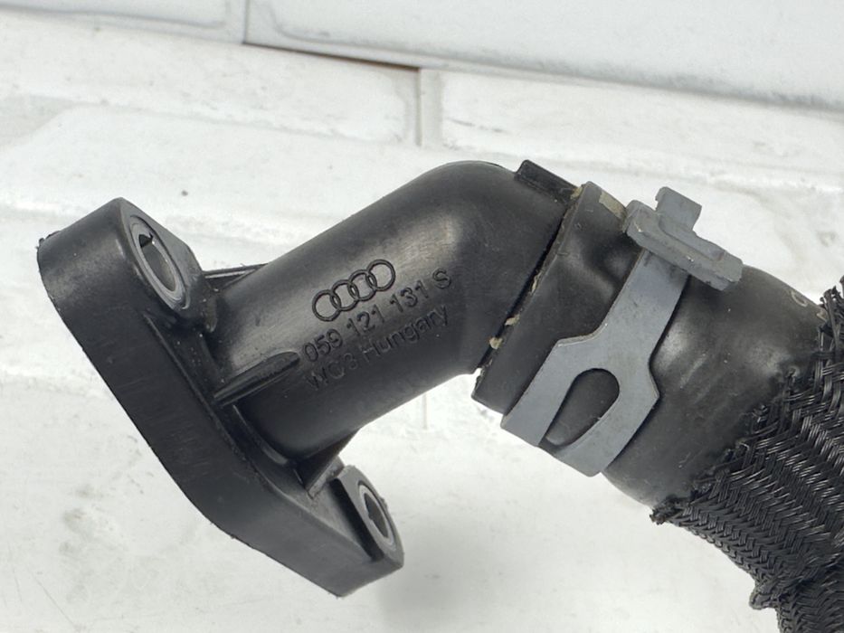Клапан AUDI 059121737AR 059121131S