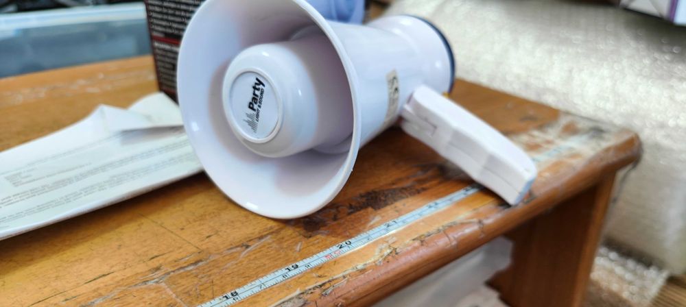 Compact megaphone with Music 10Watt #A6128