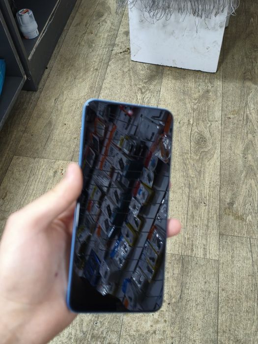 Продаю Redmi not 12 4 G