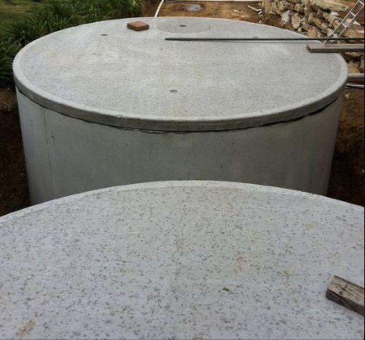 REZERVOR/BAZIN DE APA din beton armat DN 2 m x 500 H = 1600 litri