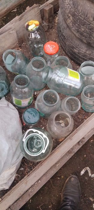 Продам 2 литр банки