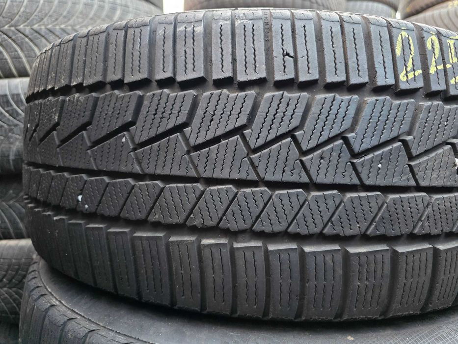 2бр Зимни гуми 225 40 19 - Continental Runflat BMW - DOT 2022