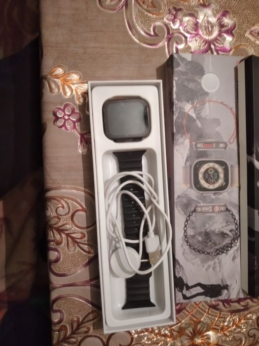 Ultra watch sotiladi narxini kelishamiz