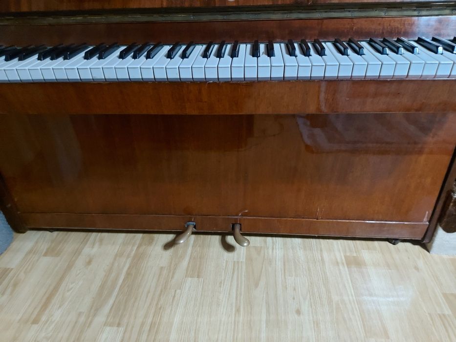 Pianina,   pian, stare buna