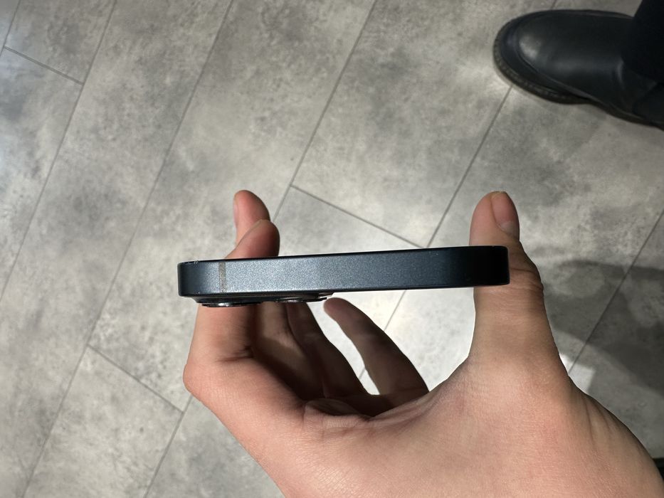 Iphone 13 ozi 81% karobkali