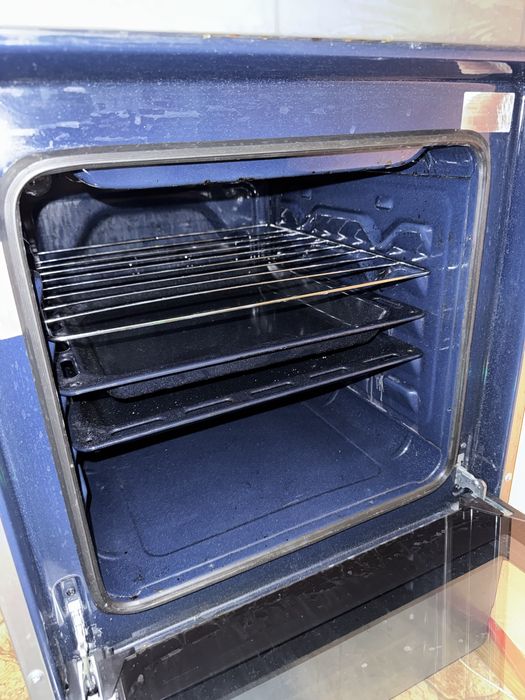 Продам электрическую плиту!