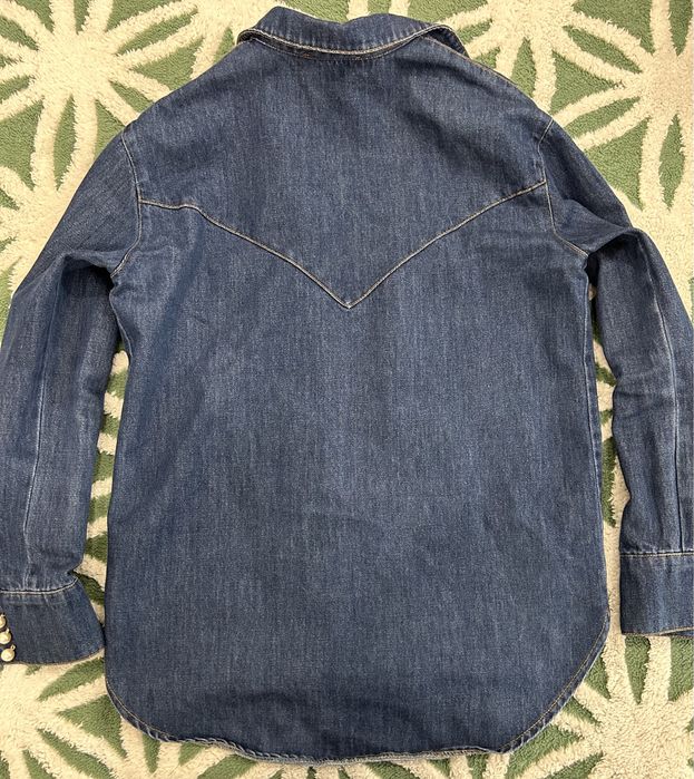 Джинсовая рубашка