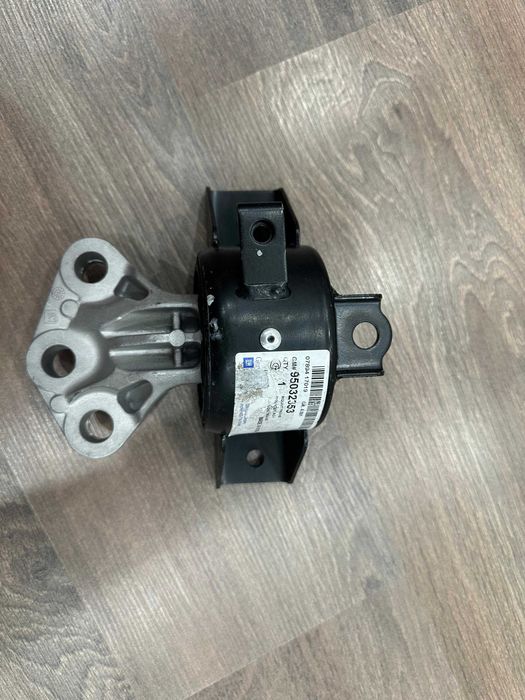 Подушка Cobalt GM95О32353