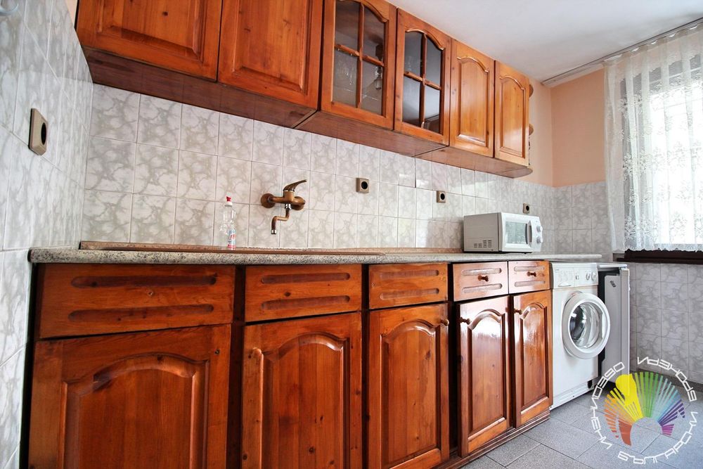 Дава се под наем Двустаен апартамент в Бургас, Център - 50 кв.м за 331.5 € - Снимка #8