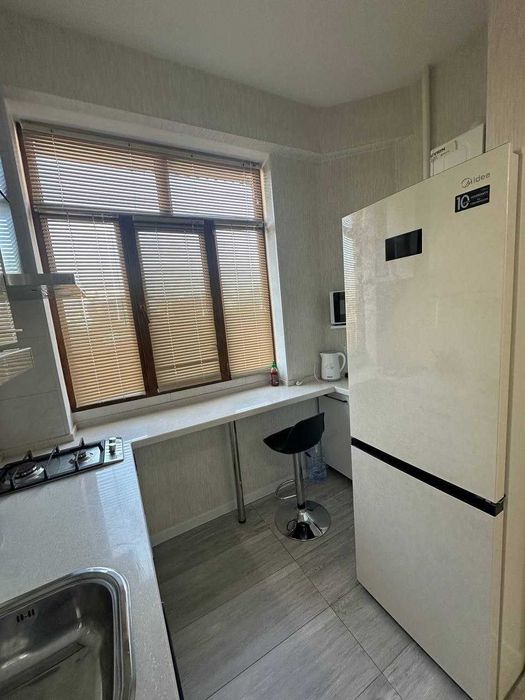 Cрочно Сдаётся квартира 3 мин от метро Юнусабад 053!