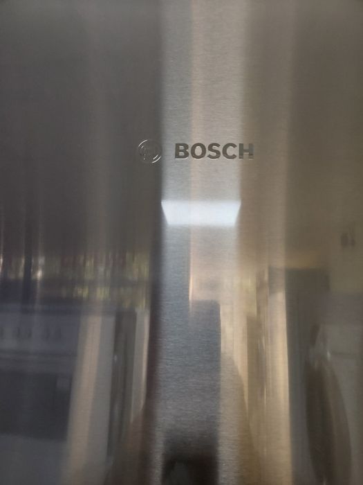 Като нов иноксов комбиниран хладилник  Бош Bosch Total No Frost  A+++ с две години гаранция!