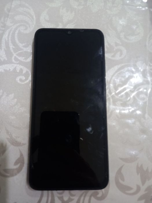 Poco c51  xotira 64 GB hamma narsasi radnoy