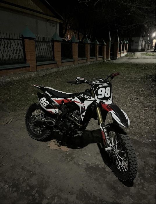 Продам эндуро мотоцикл (кастом)