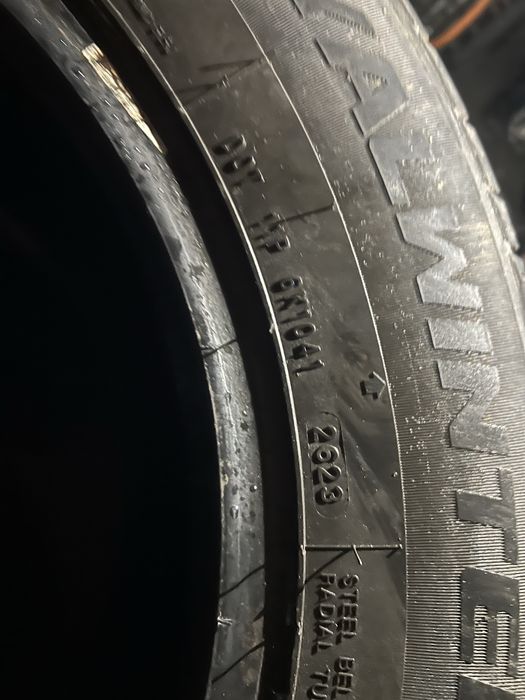 Caucicurii iarna 215/65/15 c