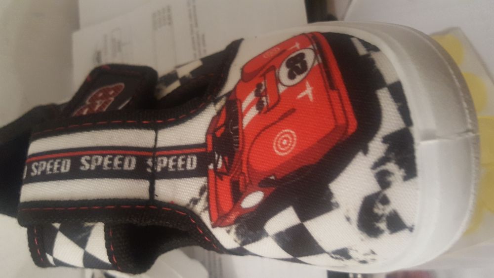 Noi Pantofi sport baieti marimea 30