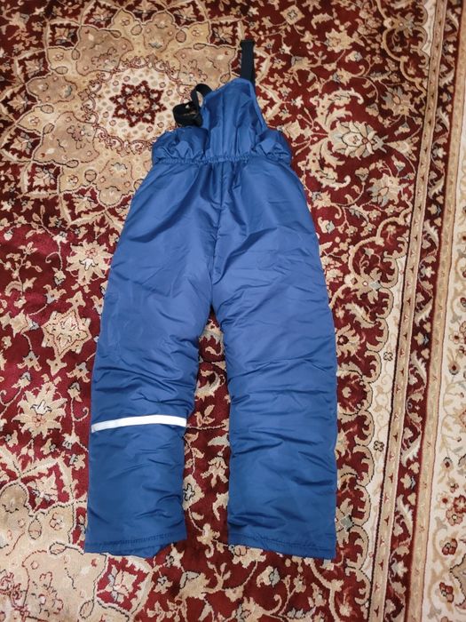 Продам детский зимний комбинезон