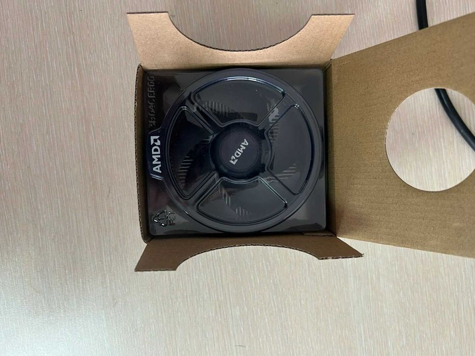 Чисто нов охладител AMD Ryzen AM4
