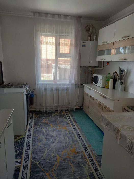 Продам дом с газовым отоплением