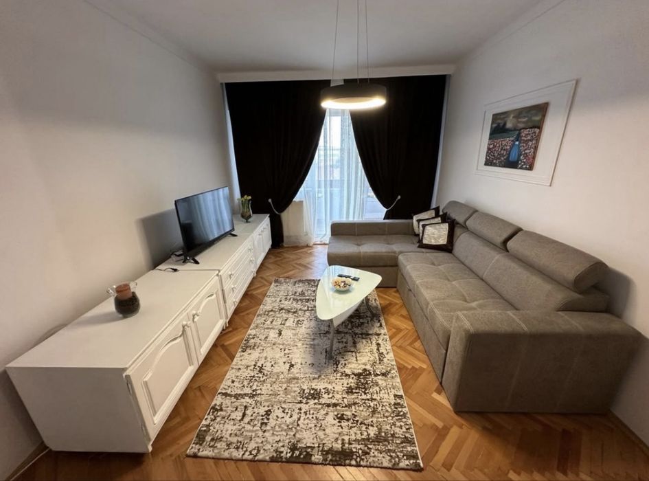 Ofer spre închiriere Apartament 2 Camere Ultracentral