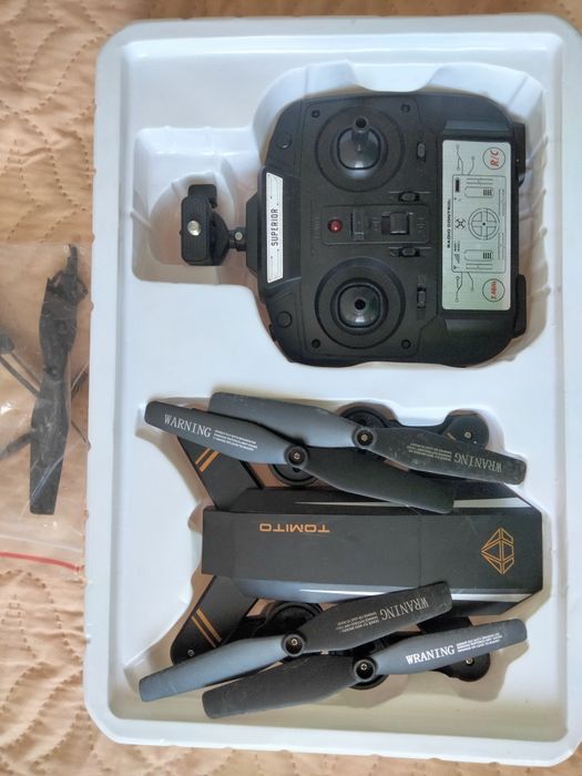 дрон Phantom новый