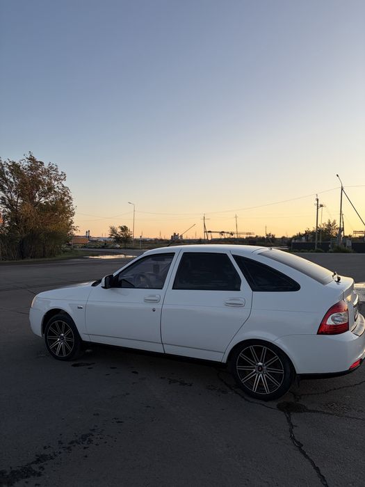 Продам Лада приора 2