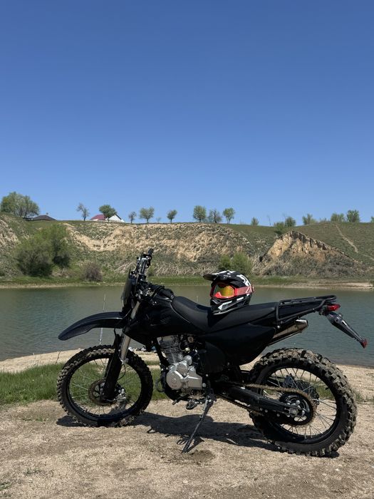 Продам эндуро 250 куб Kik G7