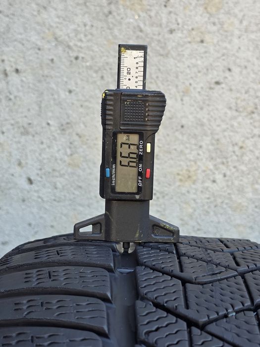 Vand  patru anvelope de iarna pirelli 265 50 19 dot 4524